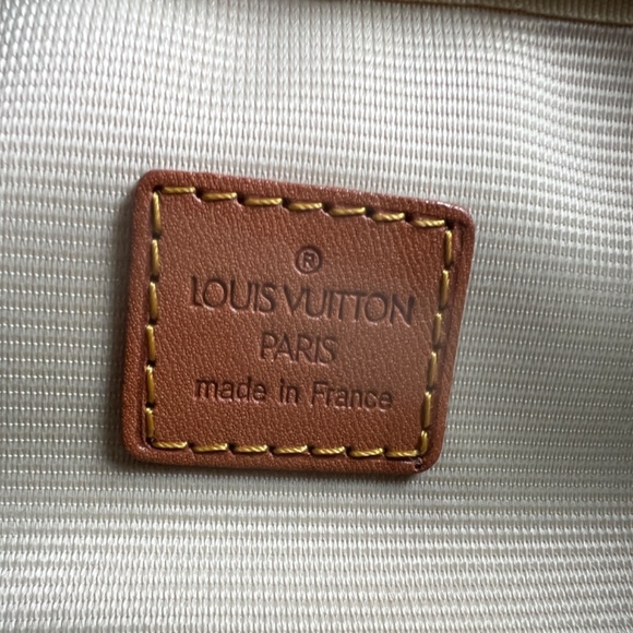 Louis Vuitton Mono Deauvill purse handbag in good condition - Picture 6 of 12